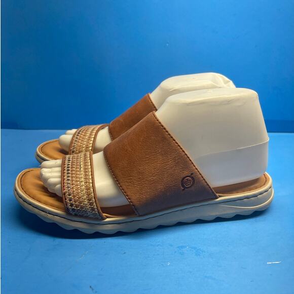 Born Women's Sandal Size 8 M Brown Leather Slide 2 Strap Flat Flip Flop Comfy - Picture 2 of 11